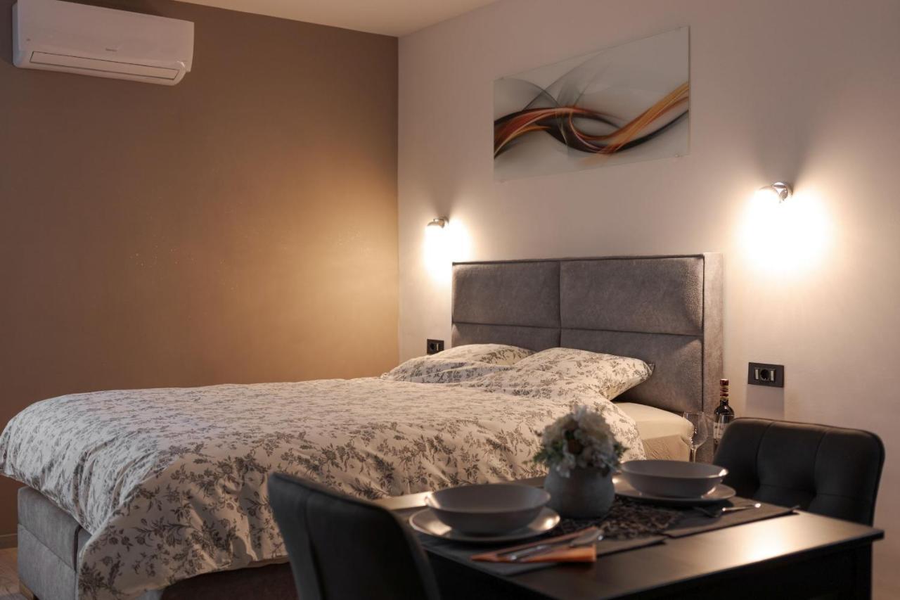 Apartman Downtown Dl Zagreb Exterior foto