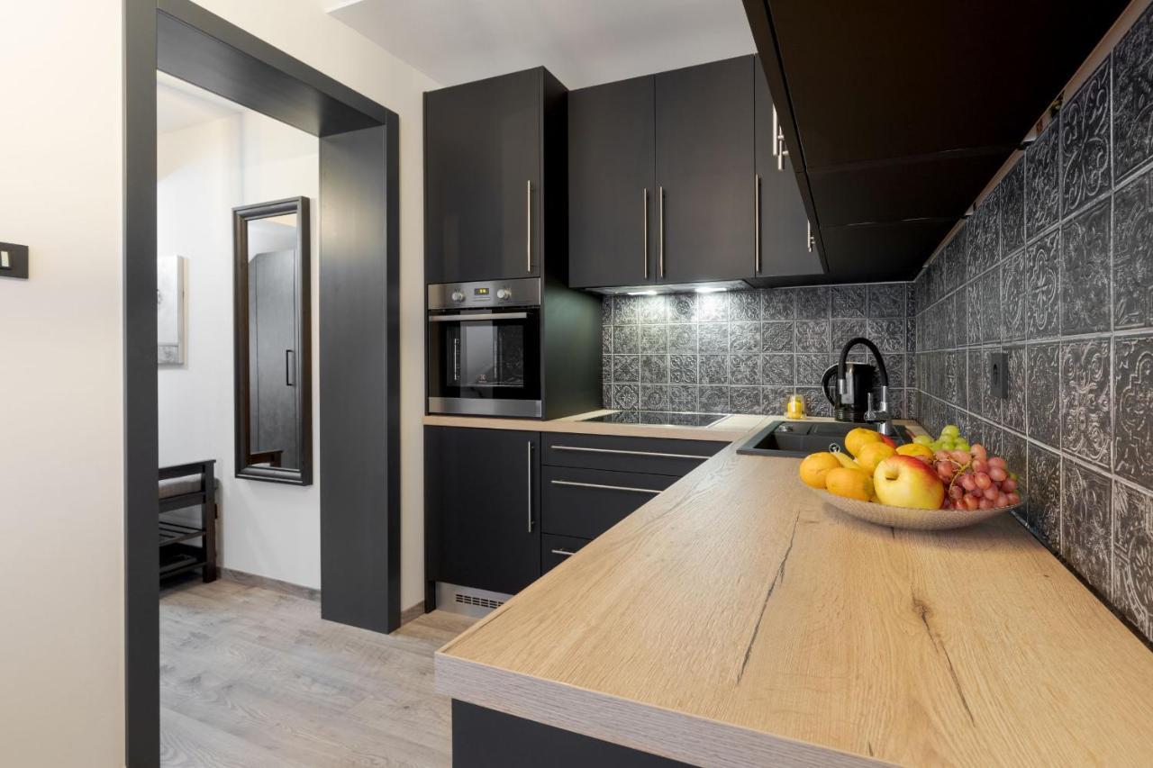 Apartman Downtown Dl Zagreb Exterior foto